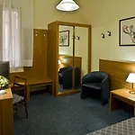 Szálloda Byron 3*
