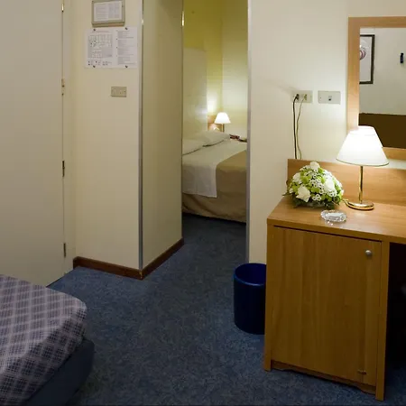 Otel Byron 3*