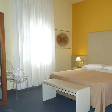 Byron Otel Ravenna
