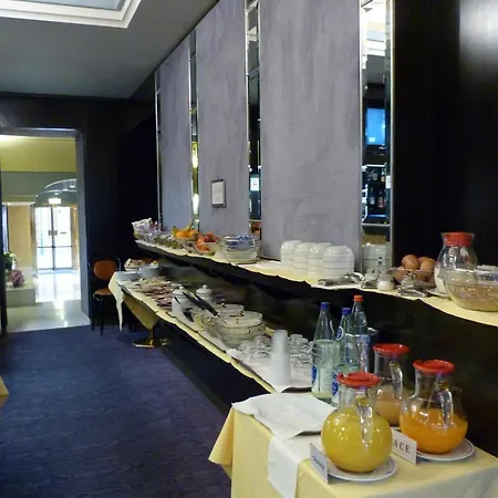 Byron 3* Ravenna